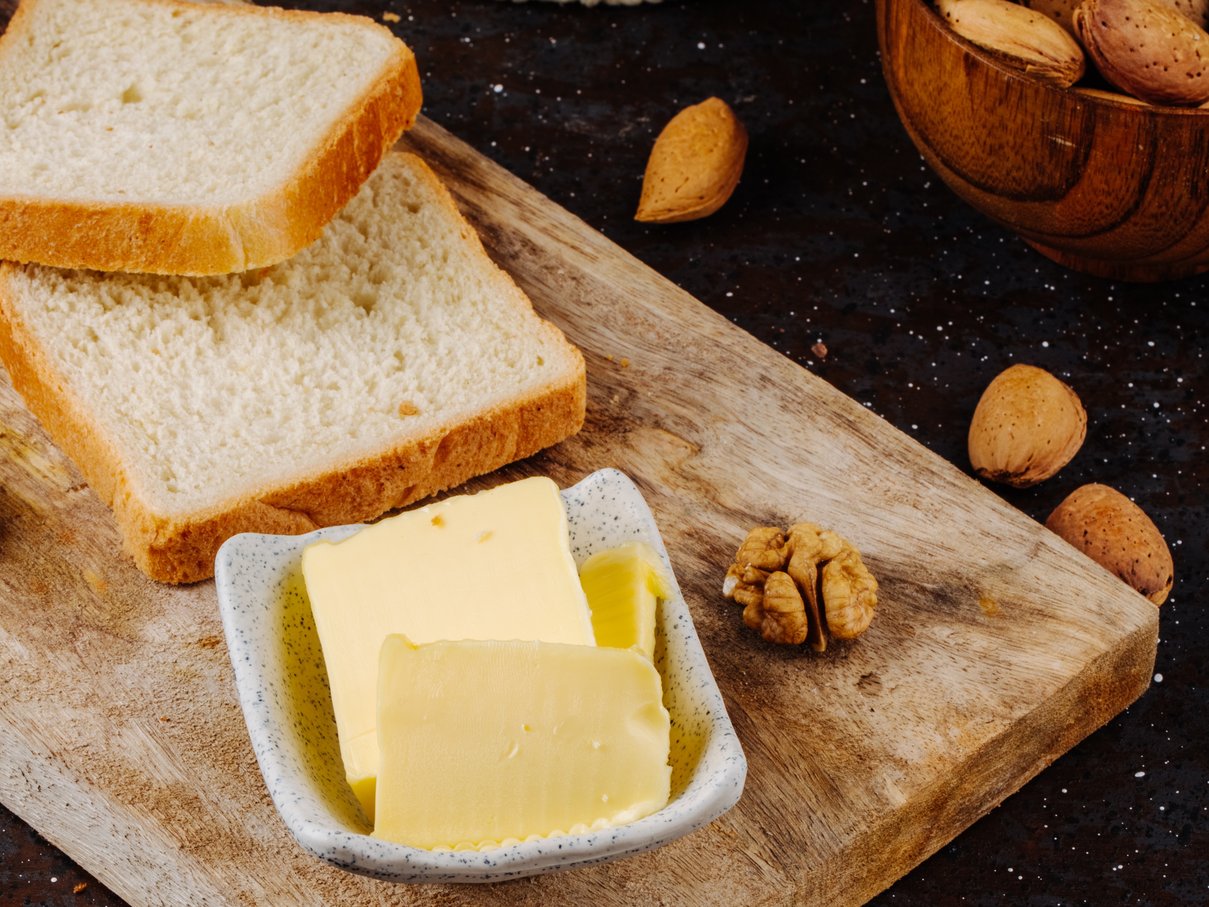 Veja a verdade sobre manteiga e margarina e descubra qual opção é mais ...